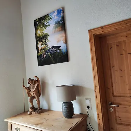 Haus Pluto * Deggenhausertal