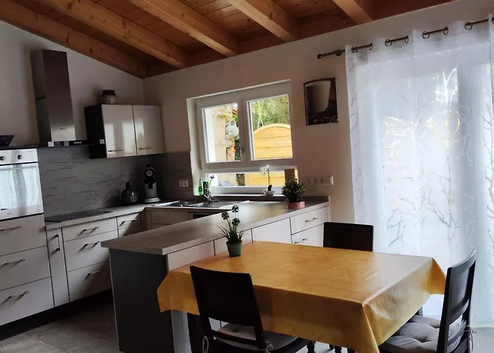 Haus Pluto Dom wakacyjny *